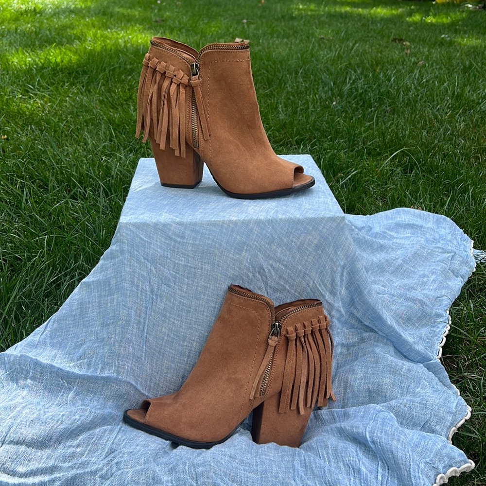 Size 7.5 Dolce Vita Brown fringe peep toe booties